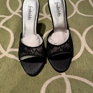 Fredrick’s Of Hollywood Women’s Slip On Heels Size 8 W/O Box